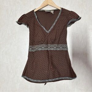 Ruff Hewn Women’s Y2K Coquette Girl Babydoll V-Neck Top Lace Trim in Brown M